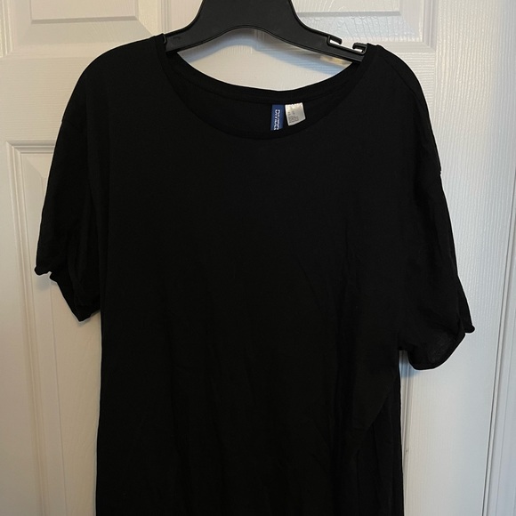H&M Drop neck Tee - Picture 1 of 3